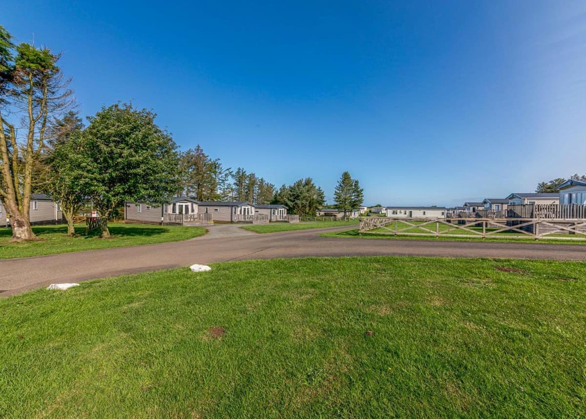 Waren Caravan Park Bamburgh Exterior foto